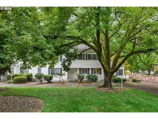 Photo #1: 19013245 Listing