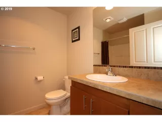 Photo #3: 19015908 Listing 