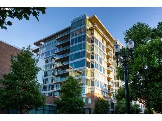 Browse active condo listings in THE STRAND