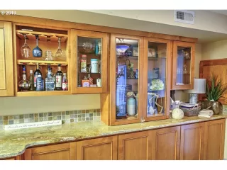 Photo #4: 19023471 Listing