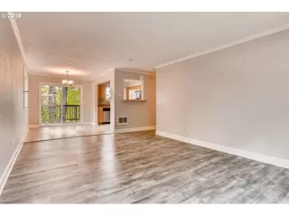 Photo #4: 19033234 Listing 