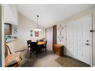 Photo #1: 19036961 Listing 