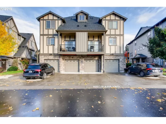 MLS: 19040660 Condo For Sale