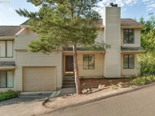 Photo #3: 19051315 Listing