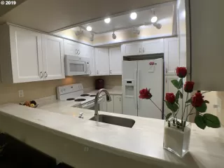 Photo #3: 19053518 Listing 