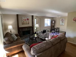 Photo #6: 19053518 Listing 