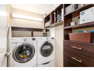 Photo #1: 19056300 Listing 