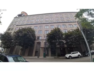 Photo #6: 19056815 Listing 