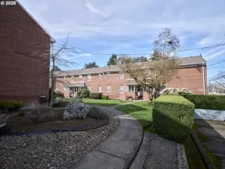 Photo #2: 190703740 Listing 