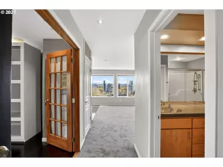 Photo #5: 190705068 Listing 