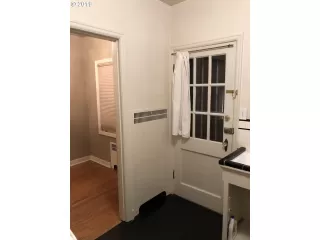 Photo #6: 19077010 Listing 