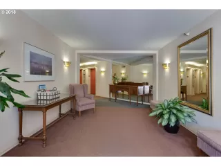 Photo #1: 19083243 Listing