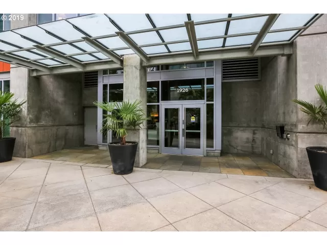 MLS: 19091763 Condo For Sale