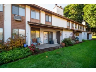 Photo #1: 19103420 Listing