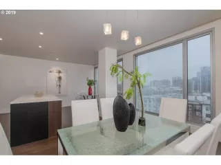 Photo #1: 19132799 Listing