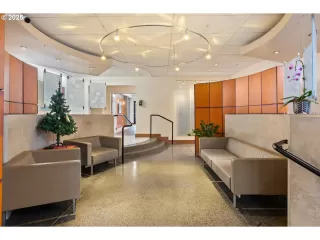 Photo #3: 191352379 Listing 