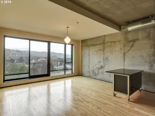 Photo #4: 19141325 Listing 