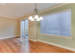 Photo #2: 19141888 Listing