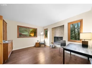 Photo #2: 19149544 Listing