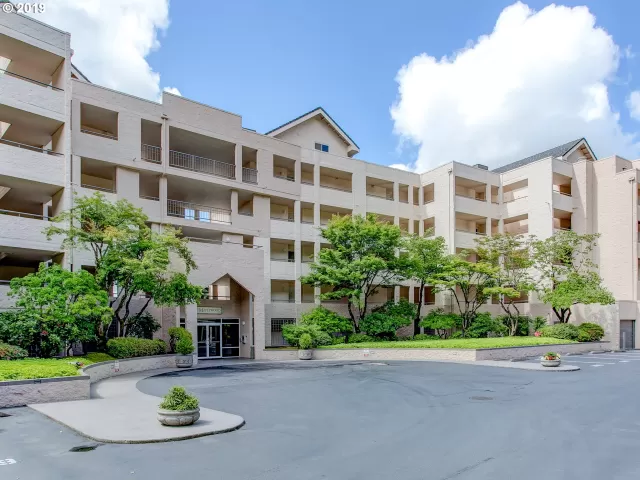 MLS: 19155307 Condo For Sale