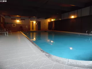 Photo #4: 19160083 Listing 