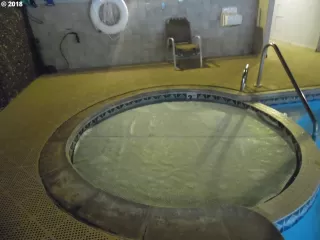 Photo #5: 19160083 Listing 