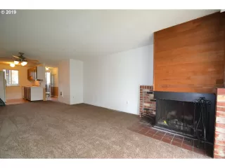 Photo #2: 19172491 Listing 