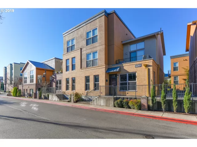 MLS: 19172904 Condo For Sale