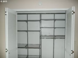 Photo #3: 19175666 Listing