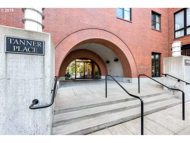 MLS: 19181555 Condo For Sale