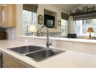 Photo #4: 19195498 Listing 