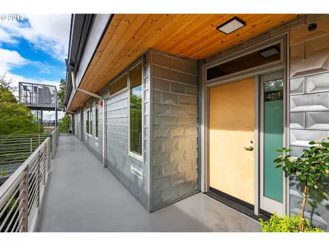 MLS: 19197563 Condo For Sale