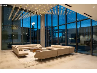 Photo #2: 19203744 Listing