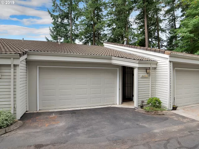 MLS: 19212798 Condo For Sale