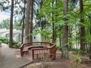 Photo #2: 19212798 Listing 