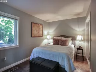 Photo #1: 19217349 Listing