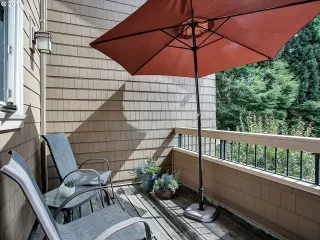 Photo #2: 19217349 Listing