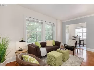 Photo #2: 19217554 Listing