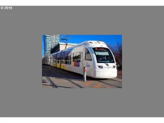 Photo #5: 19223270 Listing