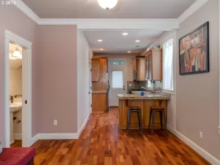 Photo #6: 19225011 Listing 