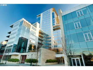 Photo #1: 19227473 Listing