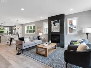 Photo #1: 19229661 Listing