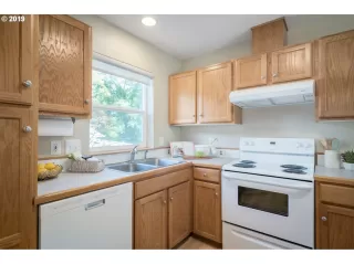 Photo #2: 19232688 Listing