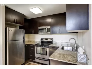 Photo #6: 19237070 Listing 
