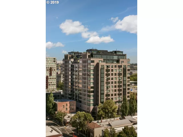 MLS: 19237622 Condo For Sale