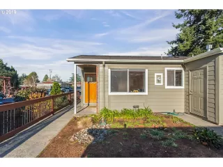 More Details about MLS # 19240401 : 110 SE 73RD AVE