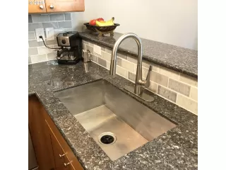 Photo #1: 19242034 Listing