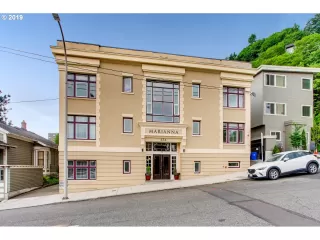 More Details about MLS # 19246859 : 654 SW GRANT ST 202