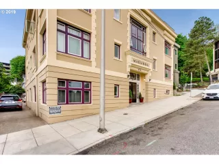 Photo #1: 19246859 Listing