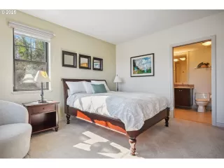 Photo #1: 192480033 Listing